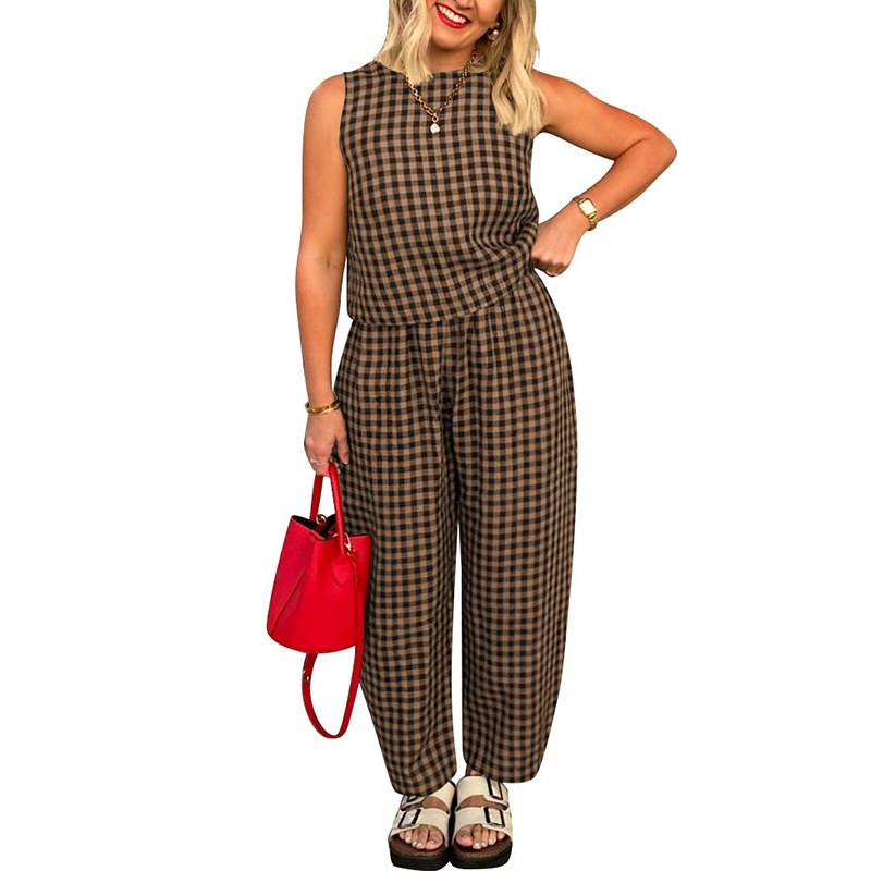 Summer Gingham Print Tank and Trousers Outfit